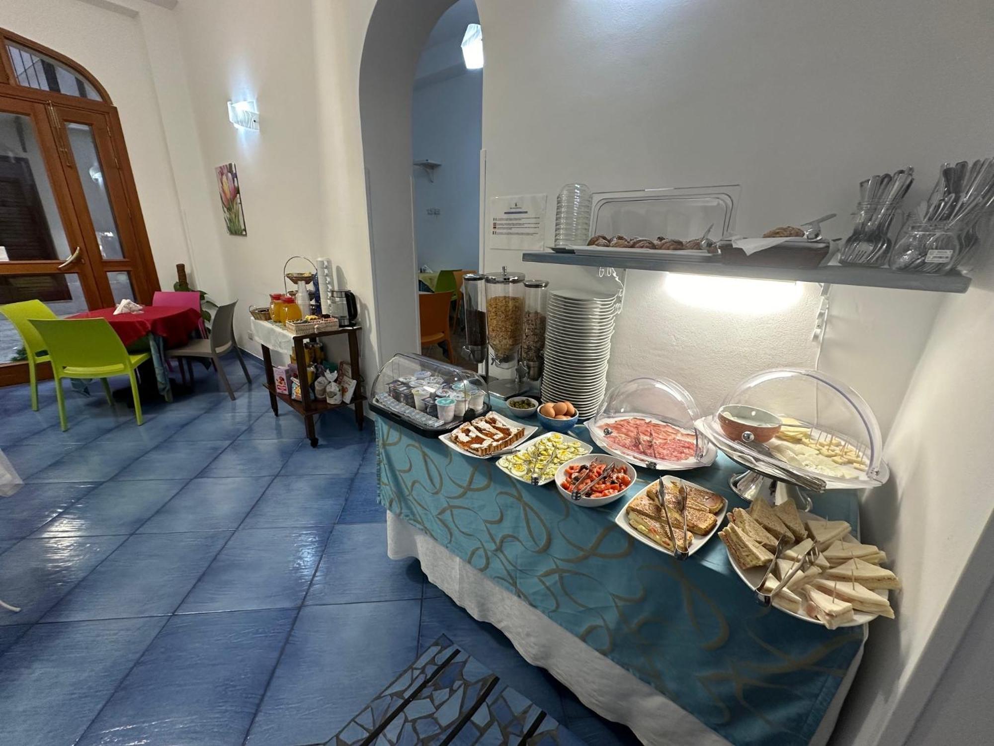 Badia Rooms & Breakfast كاستيلاّماري ديل غو المظهر الخارجي الصورة