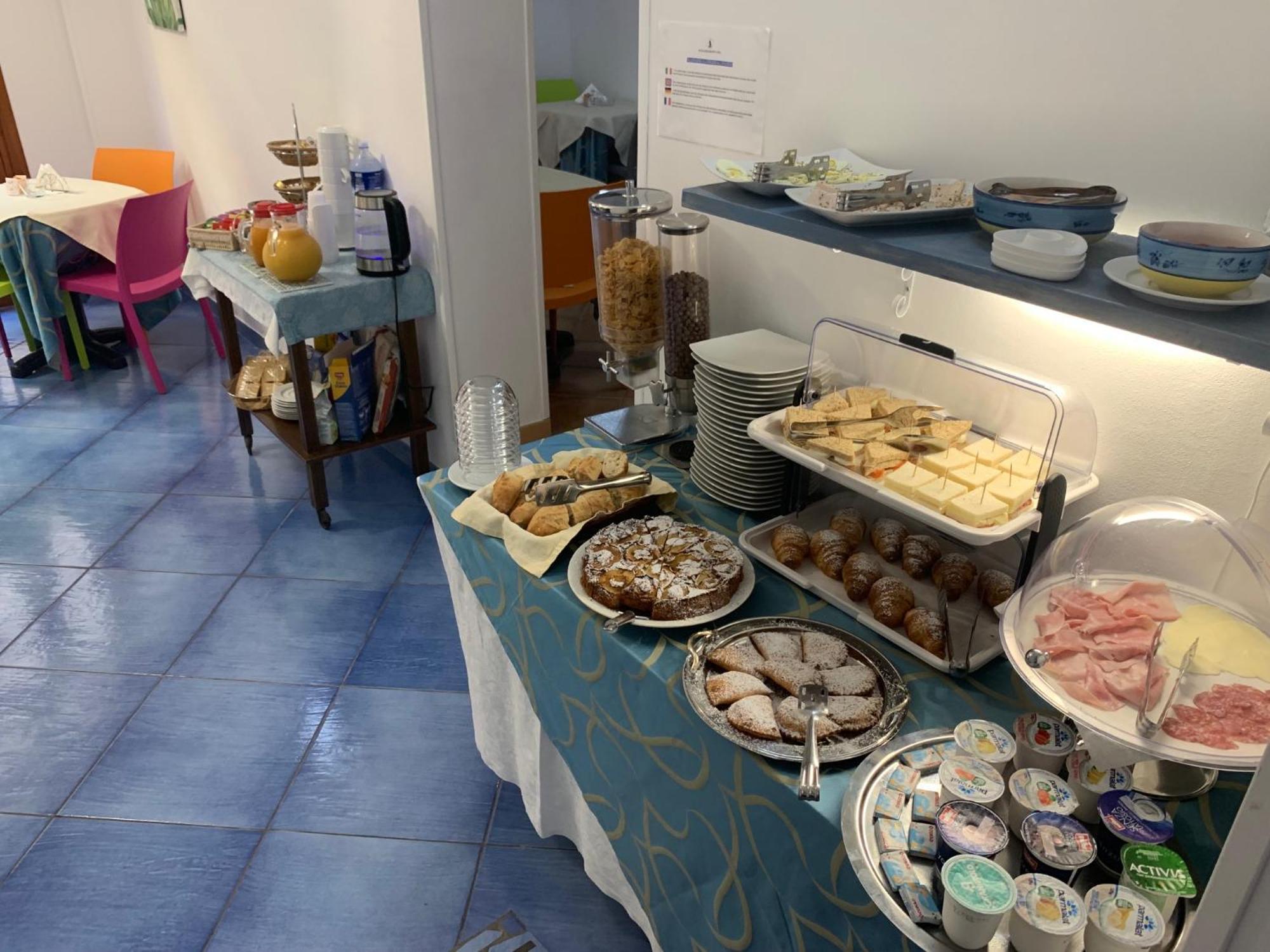 Badia Rooms & Breakfast كاستيلاّماري ديل غو المظهر الخارجي الصورة